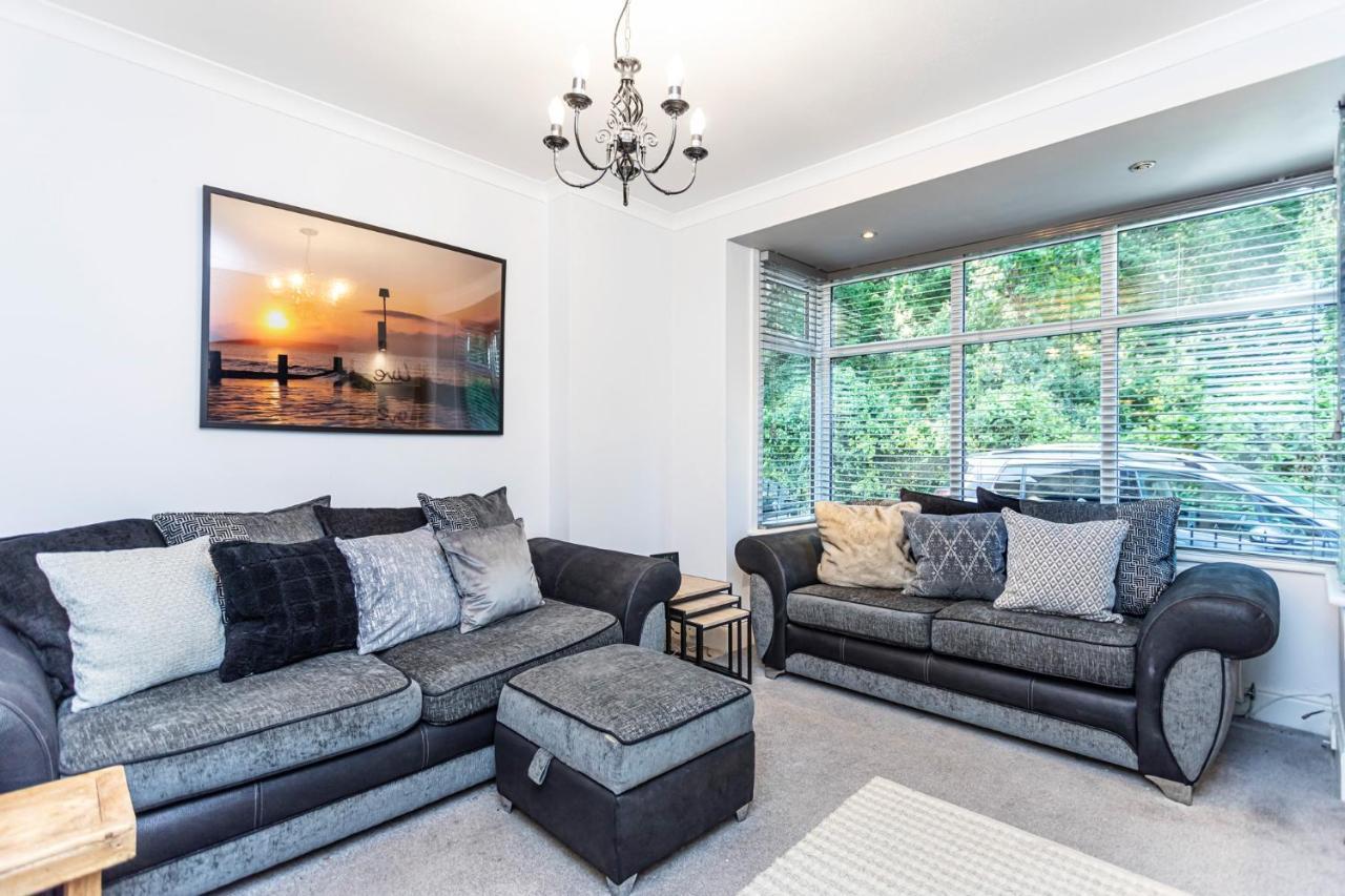 Modern 3 Bed, Heart Of Ashley Cross, 5 Mins To Sandbanks Poole Eksteriør billede